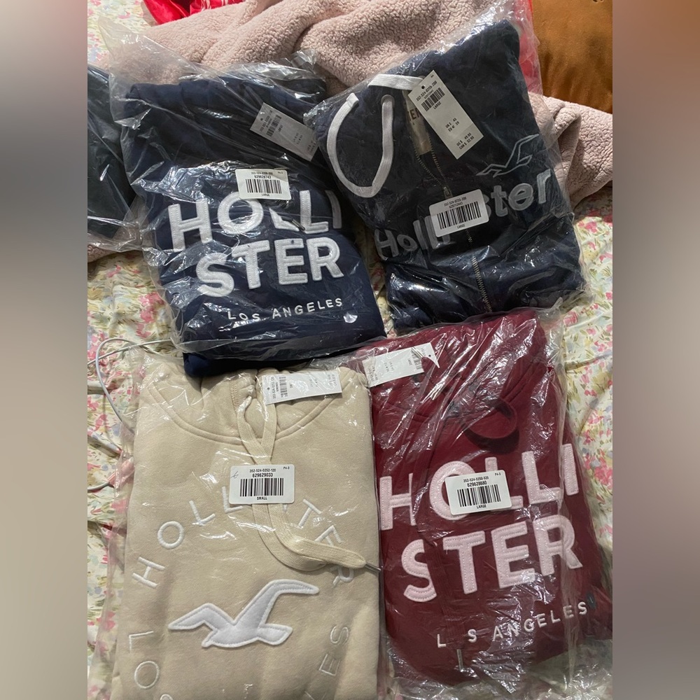 Hollister Hoodie